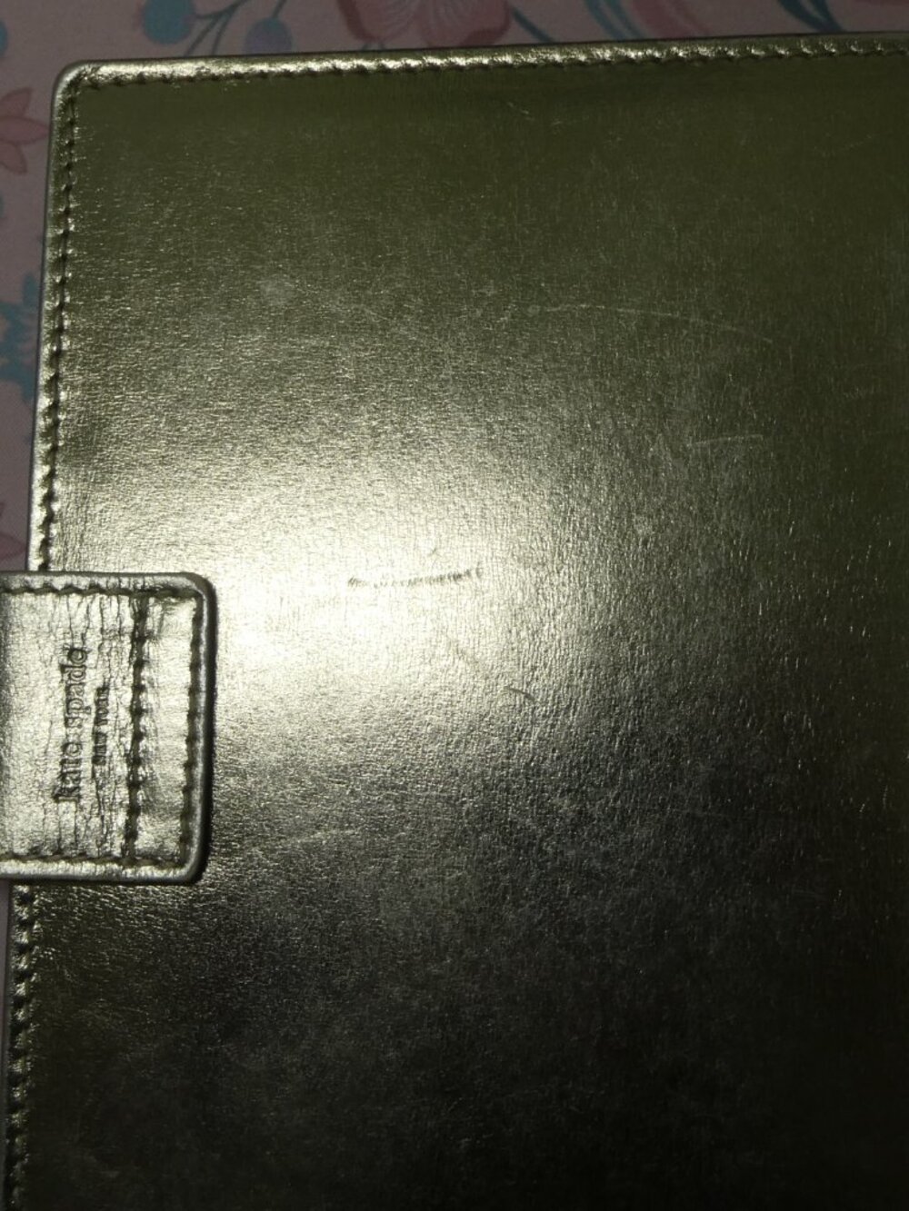 Kate Spade *RARE* Gold Planner - Picture 13 of 14